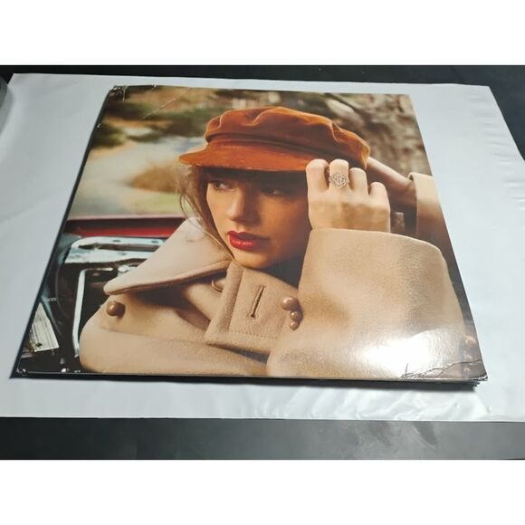 Taylor Swift Taylor's Version Vinyl Record Album Preowned - Picture 1 of 11